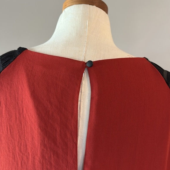 Line & Dot color block muni dress embellished beaded accent statement sleeves M - Picture 11 of 17